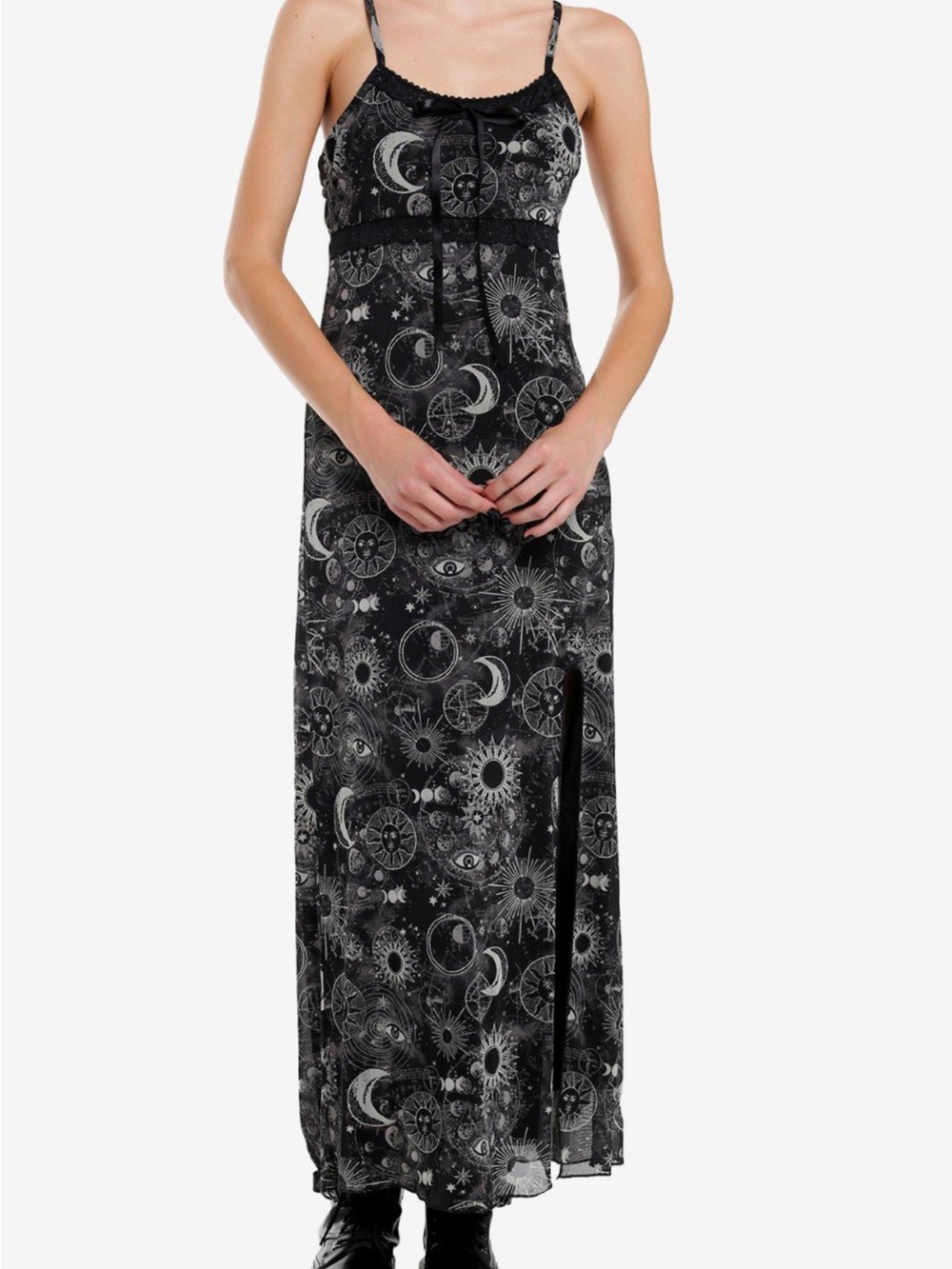 Cosmic Aura Black Celestial Print Maxi Dress with front slip. Size Large